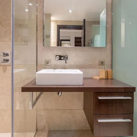 Deger 16 Residences Apartament