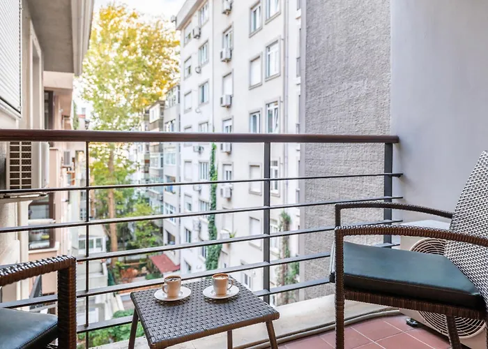 Deger 16 Residences