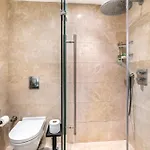 Deger 16 Residences Apartamento *