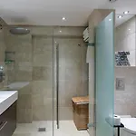 Deger 16 Residences