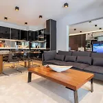 Apartamento Deger 16 Residences *