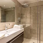 Deger 16 Residences Apartamento *
