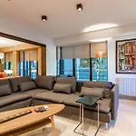 Apartamento Deger 16 Residences