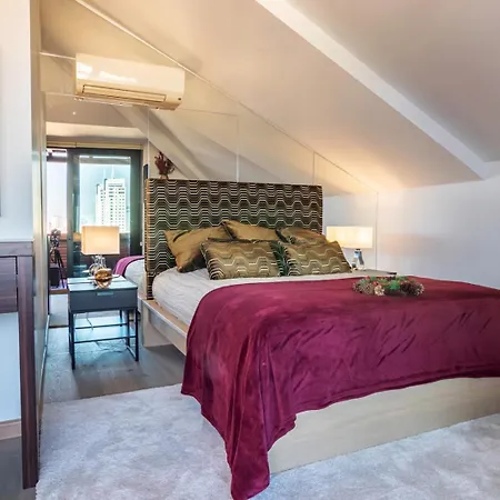 아파트 Deger 16 Residences *